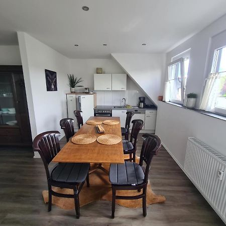 Pilgrims "Rosalie" Grosse Fewo Mit 3 Schlafzimmern, 1Bad, 2 Wc, Balkon, Fast Internet Брилон Екстериор снимка