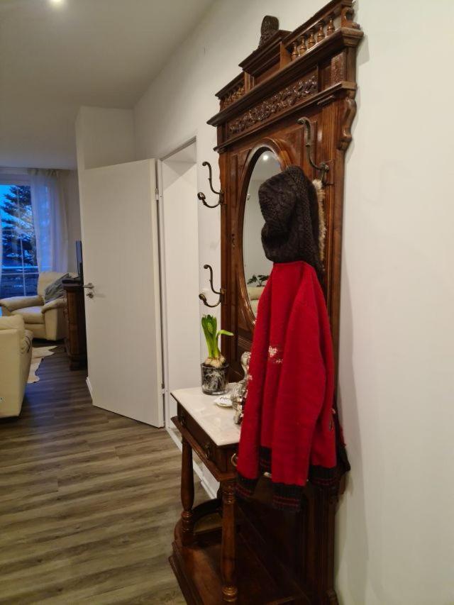 Pilgrims "Rosalie" Grosse Fewo Mit 3 Schlafzimmern, 1Bad, 2 Wc, Balkon, Fast Internet Брилон Екстериор снимка