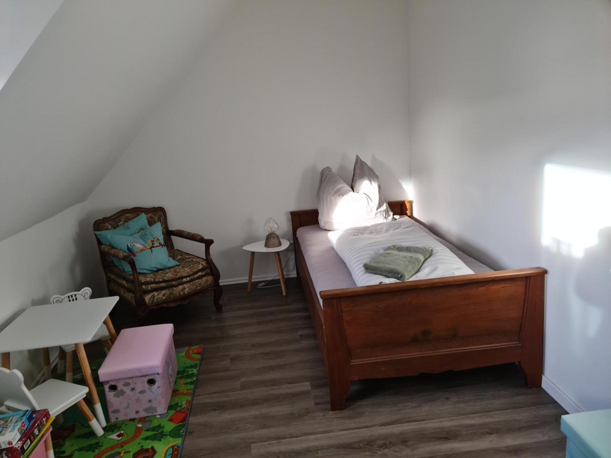 Pilgrims "Rosalie" Grosse Fewo Mit 3 Schlafzimmern, 1Bad, 2 Wc, Balkon, Fast Internet Брилон Екстериор снимка